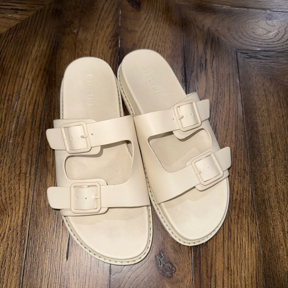 Billini Beige Double Strap Sandals Size 8 - Picture 1 of 4